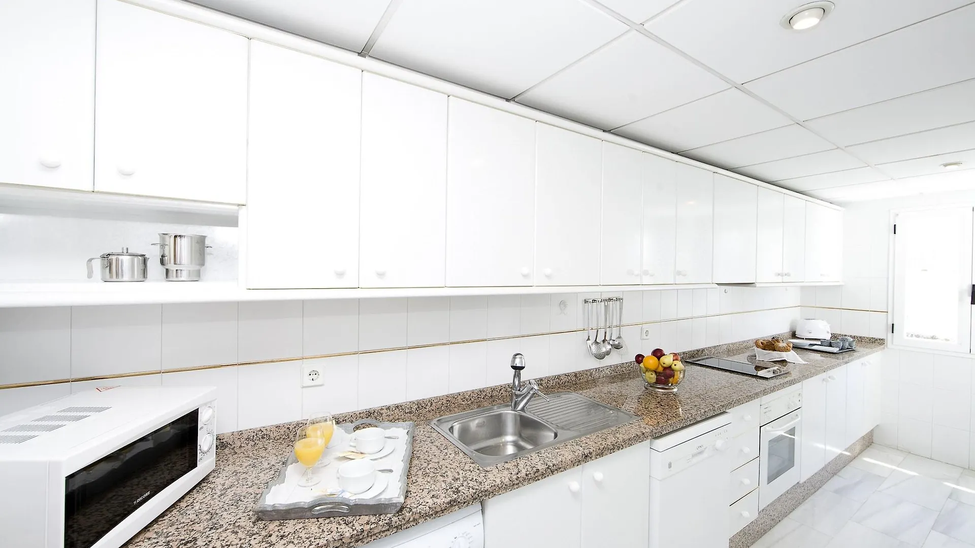 Aparthotel Monarque Sultan Marbella