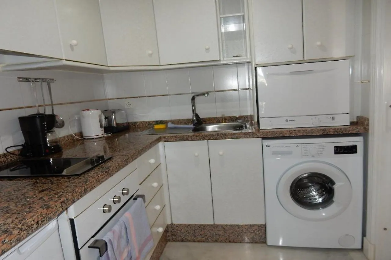 Aparthotel Monarque Sultan Marbella Apartment